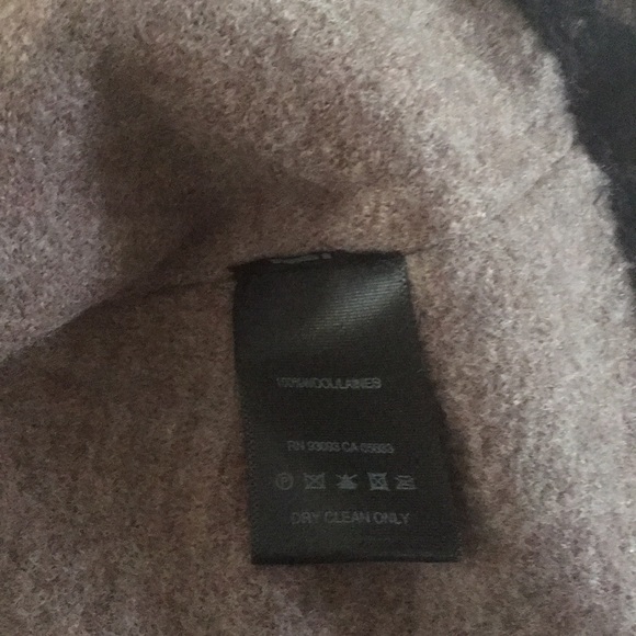 Blazer - Picture 7 of 7